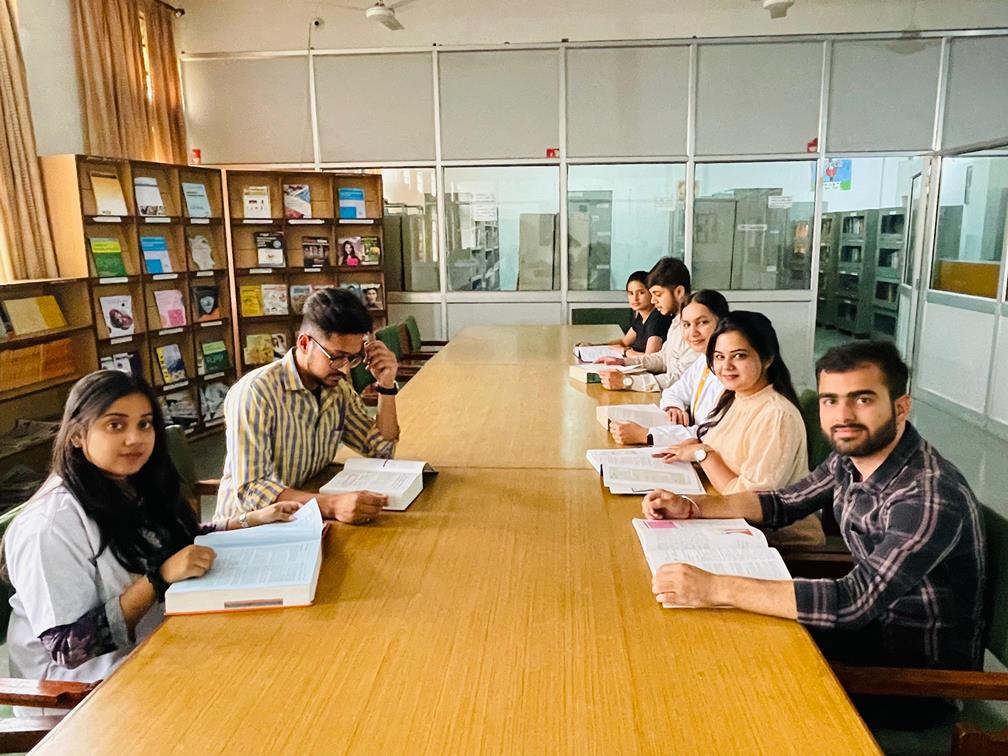 https://jcdpharmacy.edu.in/wp-content/uploads/2025/06/pharmacy_library.jpg